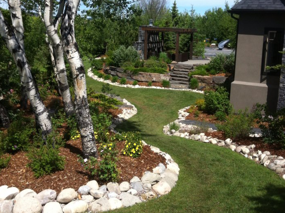 CityScape Landscaping Calgary - Planters Landscaping and tree landscaping
